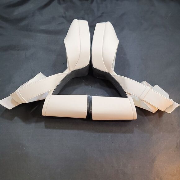 BRAND NEW DKNY BRIELLA LEATHER PLATFORM ANKLE WRAP PUMPS - Picture 13 of 16